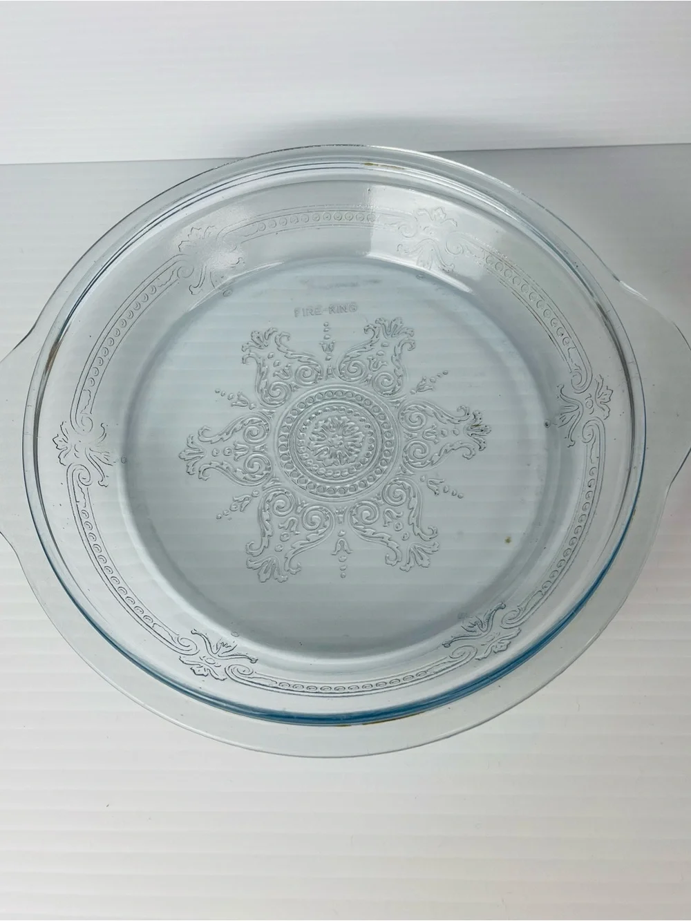 Vintage Fire King Sapphire Blue Round Glass Casserole Dish/Lid